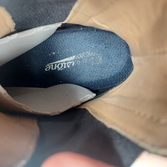 Blundstone WOMENS Chelsea Rustic Brown Tall Boot - Picture 4 of 9